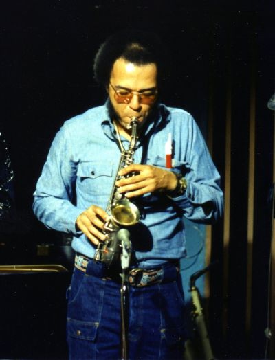 Byron Morris, Curved Saxophone