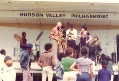 Unity 1975